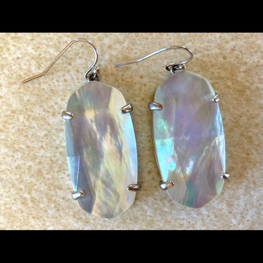 Kendra Scott Iridescent Esma earrings